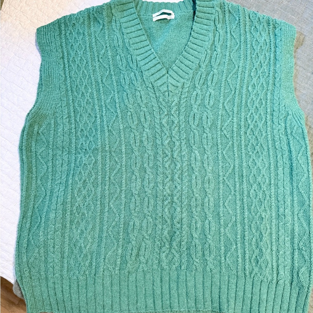 Anthropologie Green V-Neck Cable Knit Sweater Vest ~ Size Large